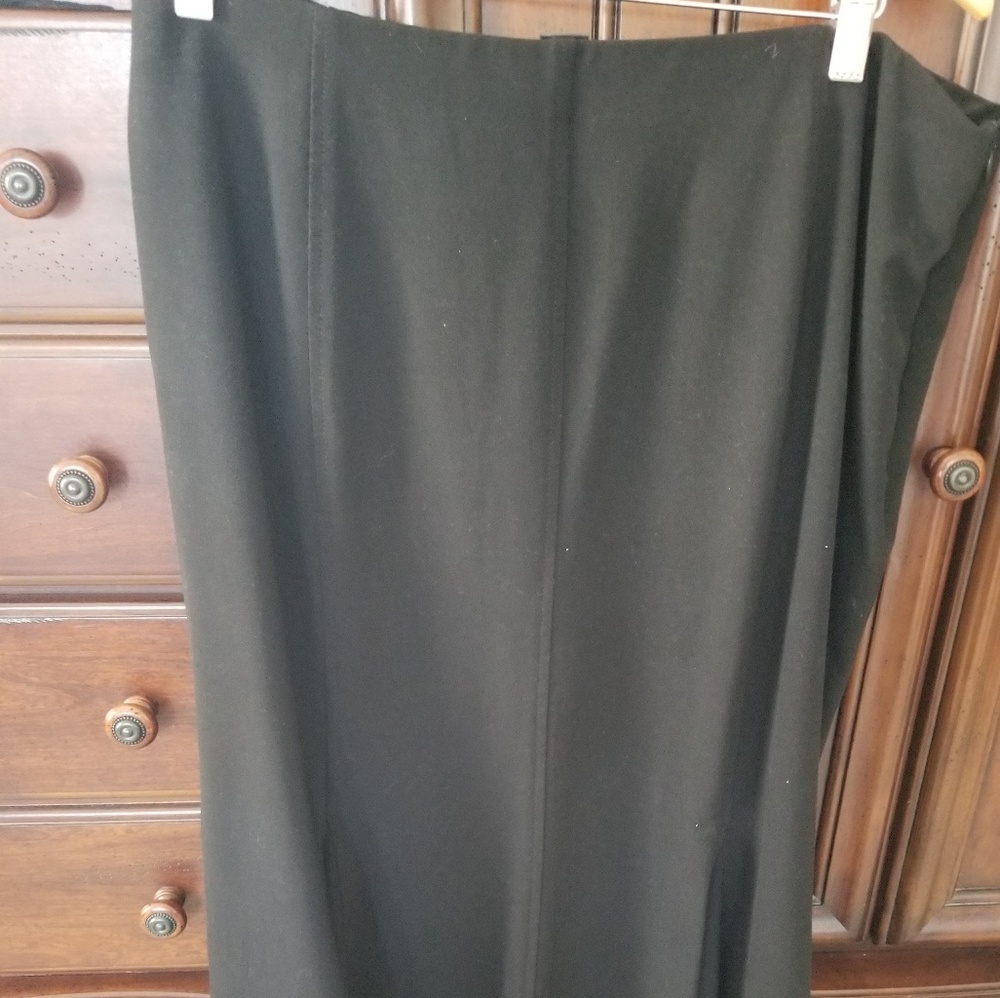 Ashley Stewart black swing skirt